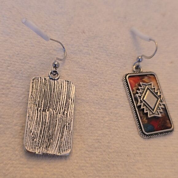 Western boho style earrings - Picture 4 of 6